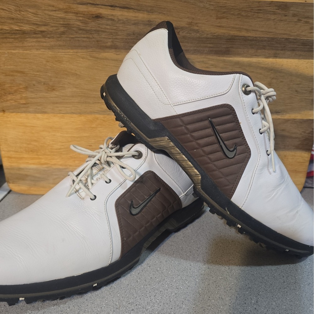 Nike Zoom Trophy Golf Shoes Mens White & Brown Size 10.5